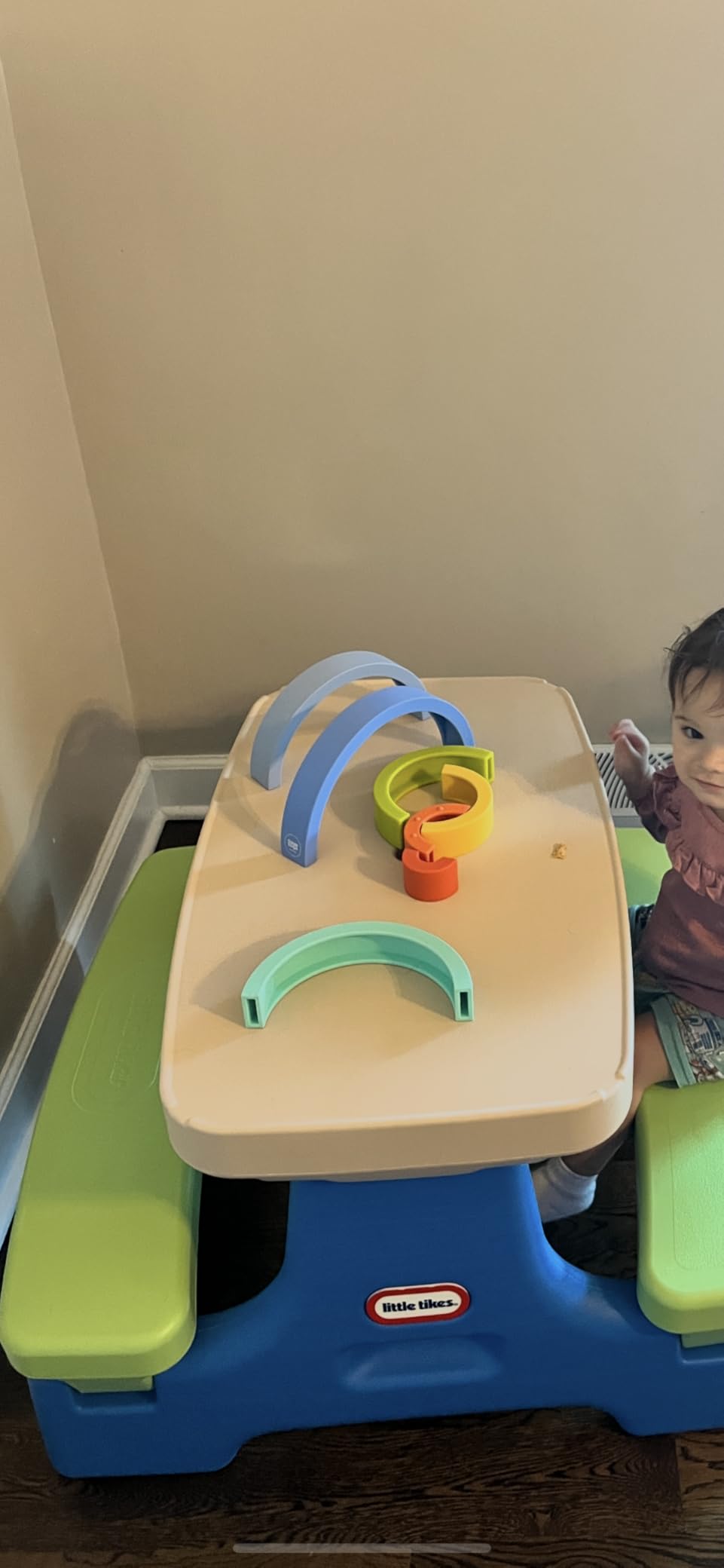 Little Tikes Easy Store Jr. Play Table (Amazon Exclusive), Ages 18 Months to 5 Years customer photo 1