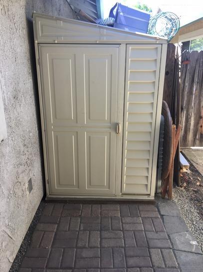 Duramax SideMate Vinyl Shed, 4'x8', Off-White - Maintenance-Free Outdoor Storage customer photo 2