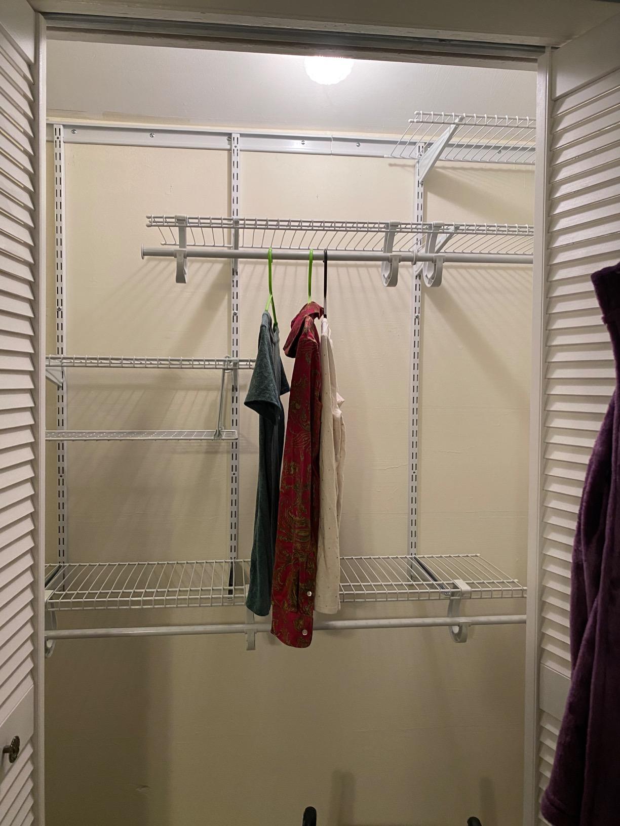 ClosetMaid ShelfTrack Wire Closet Organizer System, Adjustable from 4 to 6 Ft., With Shelves, Clothes Rods, Hardware, Durable Steel, White customer photo 1