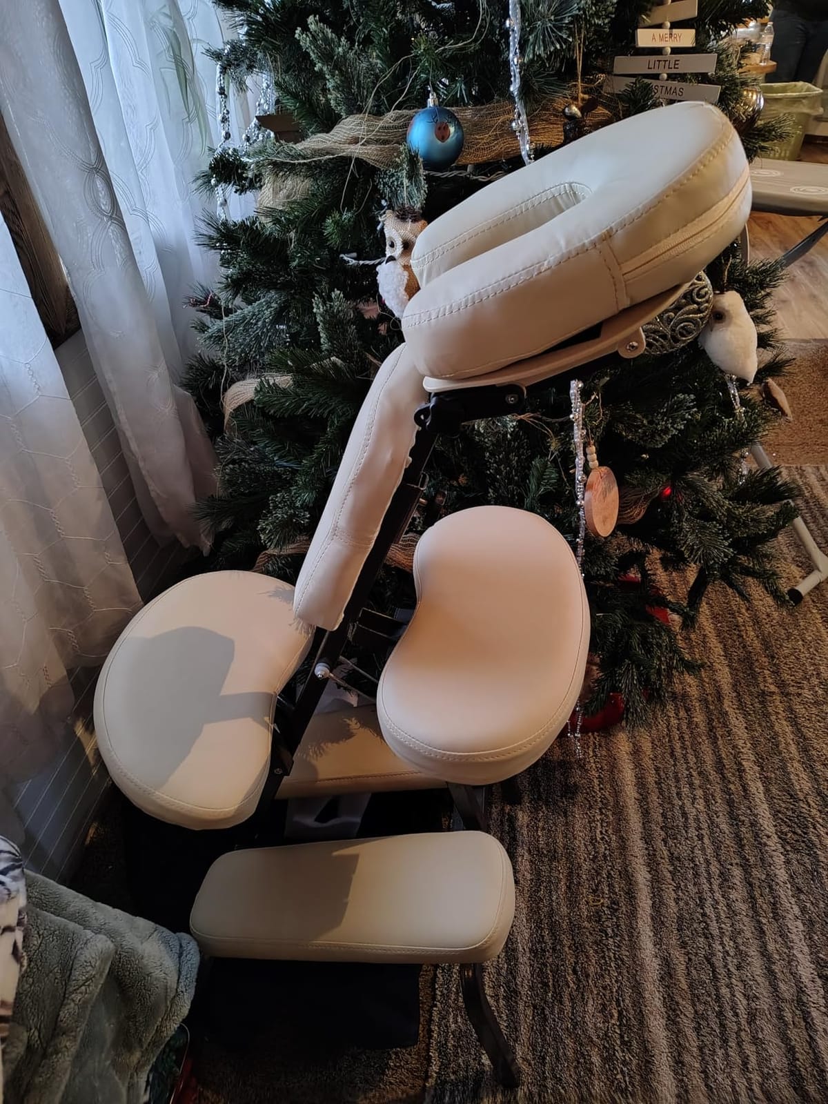 BestMassage | Portable Massage Chair | Black | Folding Tattoo Chair | Adjustable Headrest & Height, Carry Bag | Metal Frame & High Density Foam | Easy to Carry | For Salons, Spas, Tattoo Studios customer photo 1