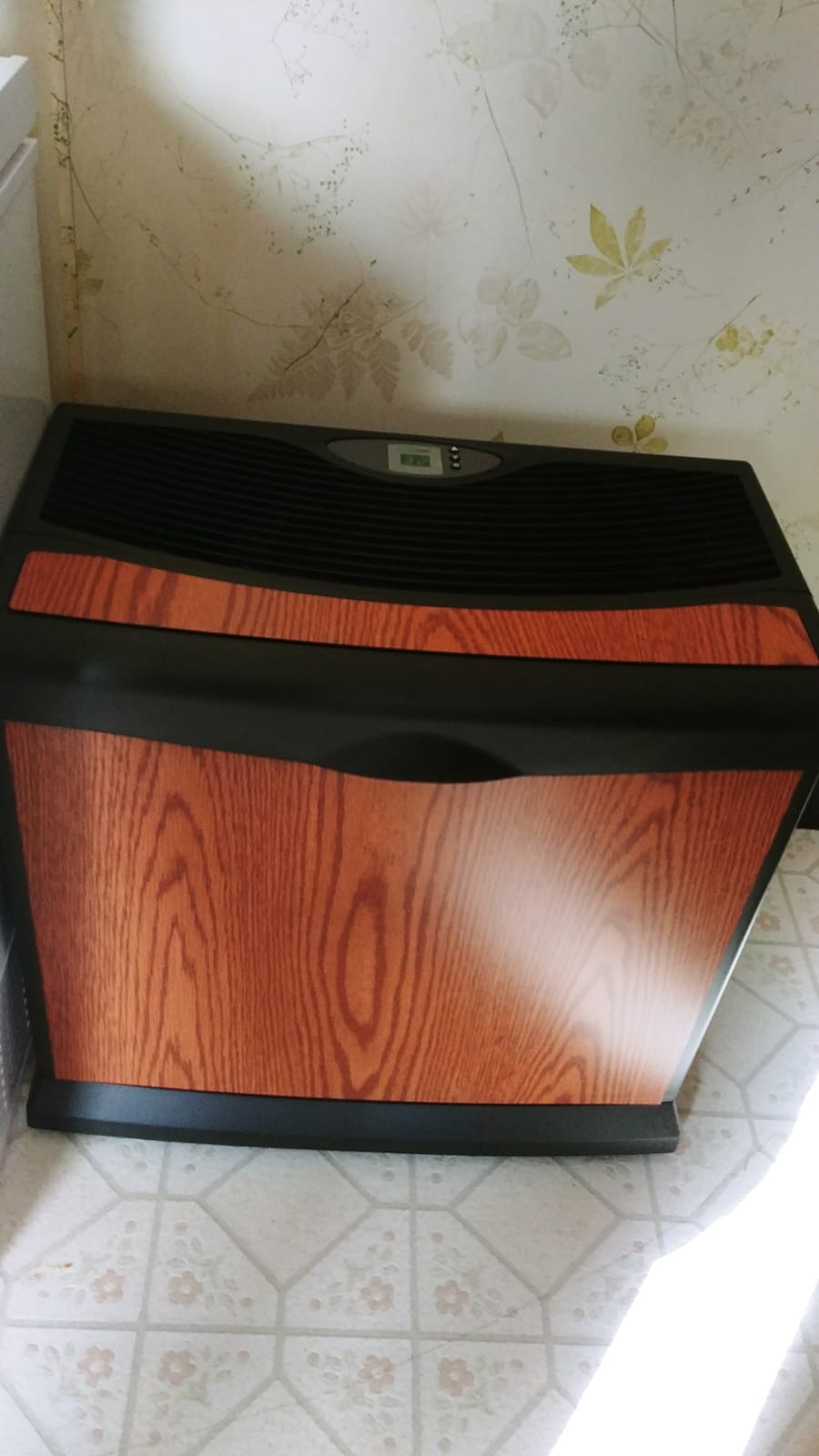 AIRCARE Valiant Digital Whole-House Console-Style Evaporative Humidifier (Honey Oak) customer photo 2