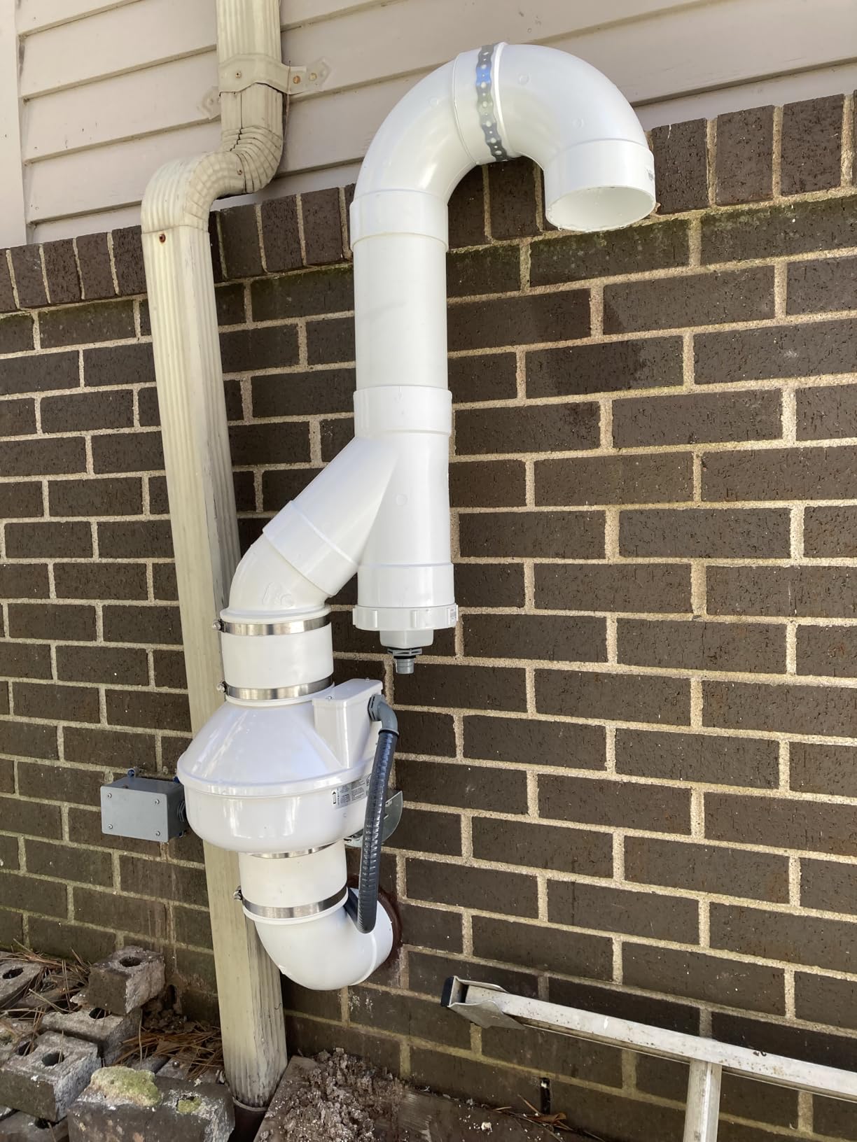 RadonAway RP145c Radon Fan + 4x4 White Fan Installation Kit + Mounting Bracket customer photo 2