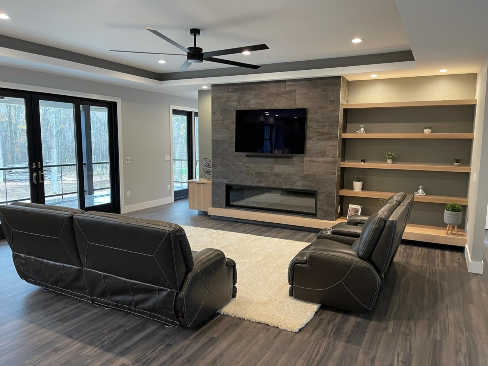 SAFAVIEH Milan Shag Collection Area Rug - 8' x 10', Ivory, Solid Design, Non-Shedding & Easy to Clean, Plush Thick Pile, Ideal for Living Room, Bedroom (SG180-1212) customer photo 2