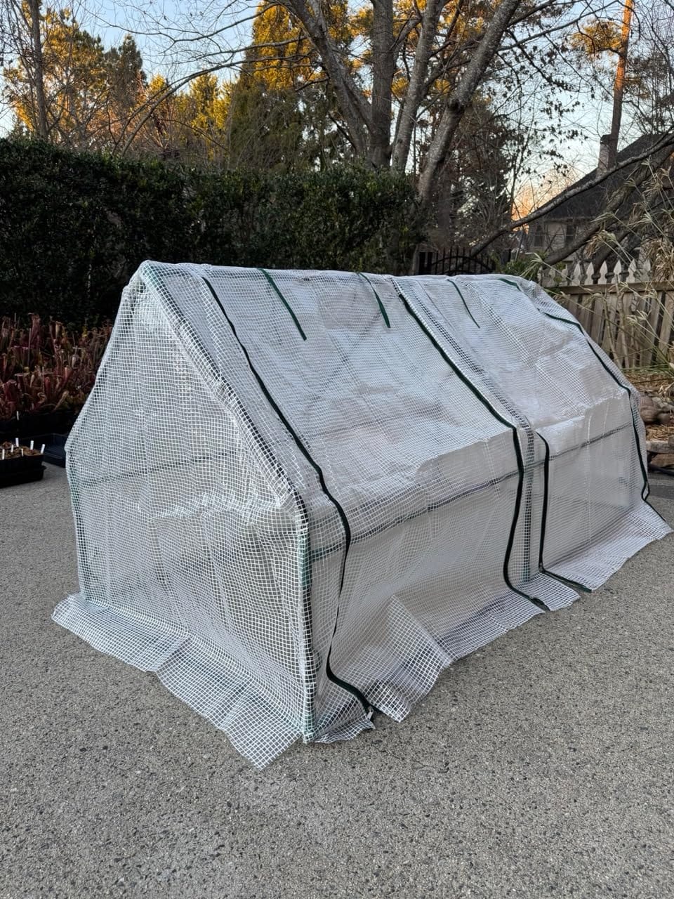 Outsunny 9' x 3' x 3' Mini Greenhouse with Zippered Doors & Roll-up Windows, Portable Plant Hot House with PE Cover, Water Resistant, UV Protected for Outdoor Flowers, Vegetables, Green customer photo 1