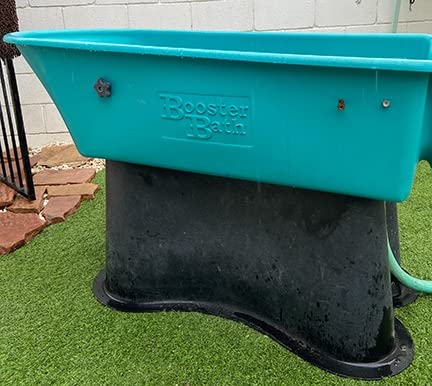 Booster Bath Elevated Pet Bathing X-Large, Blue. Made in The USA customer photo 1