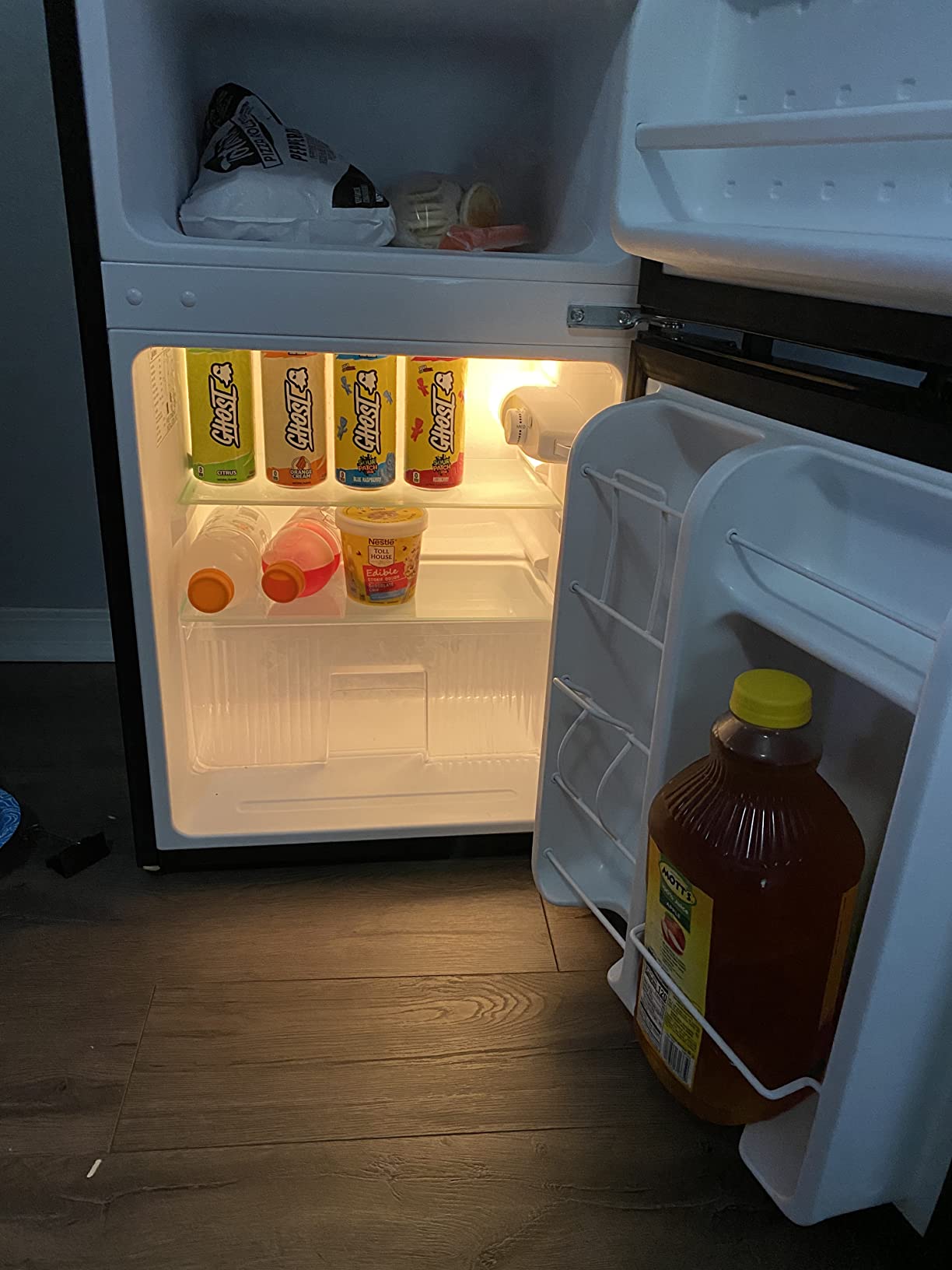Midea 3.1 Cu.ft Mini Fridge with Freezer, Energy Star Certified, for Dorm customer photo 1