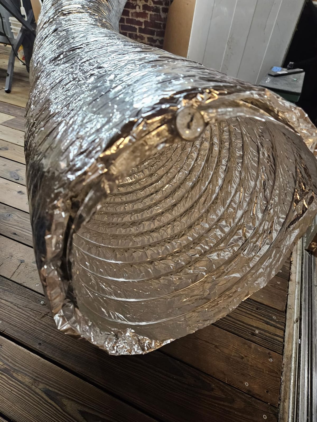 Rubber-Cal HVAC Insulated-Flex Duct Hose - 4 Inch Diameter x 25ft Long customer photo 1