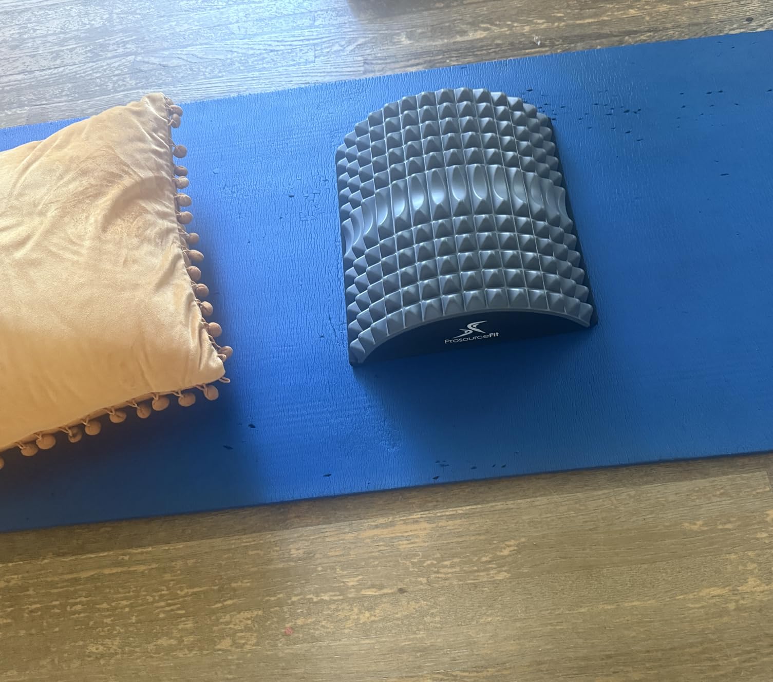 ProsourceFit Arched Back Stretching Spike Orthopedic Traction Device & Lower Lumbar Massage Support customer photo 1
