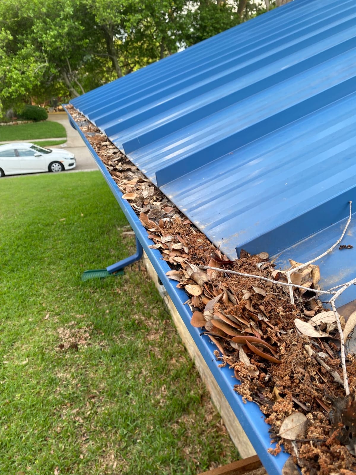 Original Gutter Guard - 5-Inch K Style Foam Gutter Filter Insert with Year Round Leaf Protection & Easy DIY Installation - GSK532-2 customer photo 2