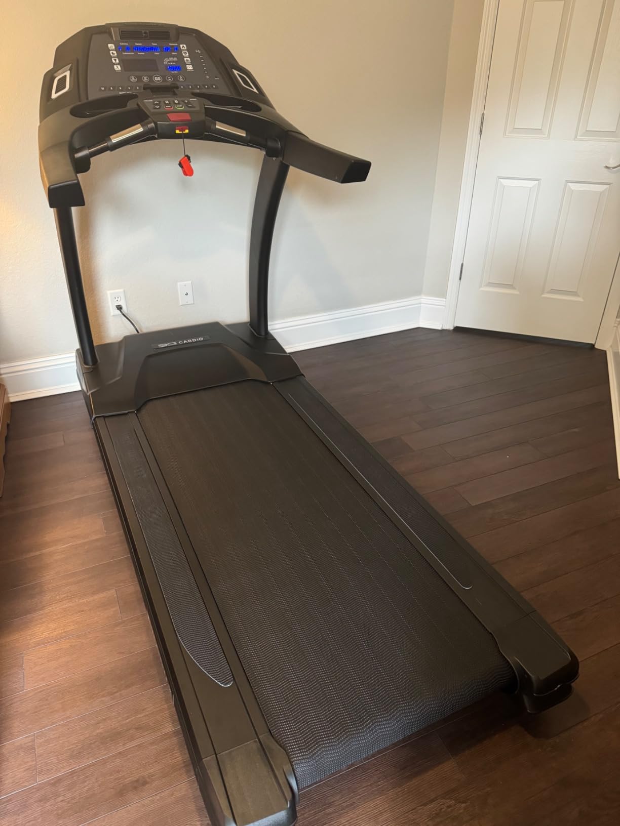 3G Cardio Elite Runner X Treadmill - Commercial Grade - FreeSync FTMS Bluetooth - 4.0 HP - Ortho Flex Shock Suspension - 400 lb Capacity customer photo 2