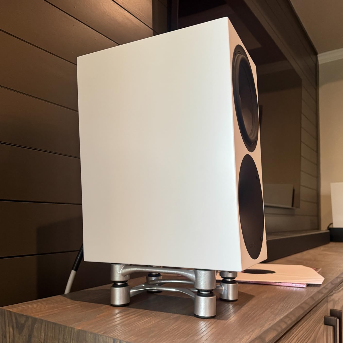 IsoAcoustics Aperta Series Isolation Speaker Stands with Tilt Adjustment: Aperta (6.1