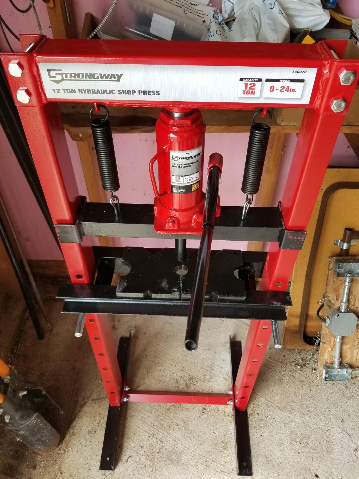 Strongway 50-Ton Pneumatic Shop Press with Gauge and Winch | Controlled pressing, automotive repair, bearing service, straightening/fabrication, heavy shop use customer photo 2