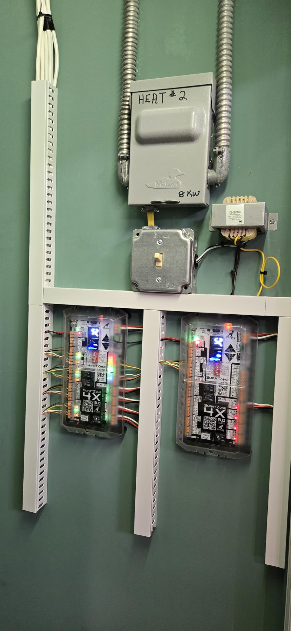 SmartZone-4X Control - 4 Zone Controller KIT w/ Temp Sensor - Universal Replacement for Honeywell Zoning Panel TrueZone HZ432 & More customer photo 1