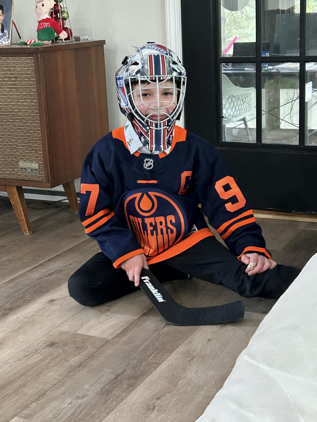 Franklin Sports Team Licensed NHL Hockey Goalie Face Mask - Goalie Mask for Kids Street Hockey - Youth NHL Team Street Hockey Masks customer photo 1