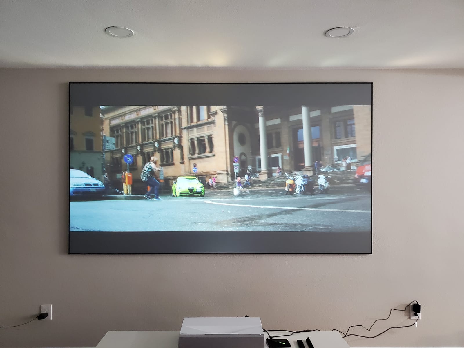 Elite Screens Aeon CineGrey 3D, 100