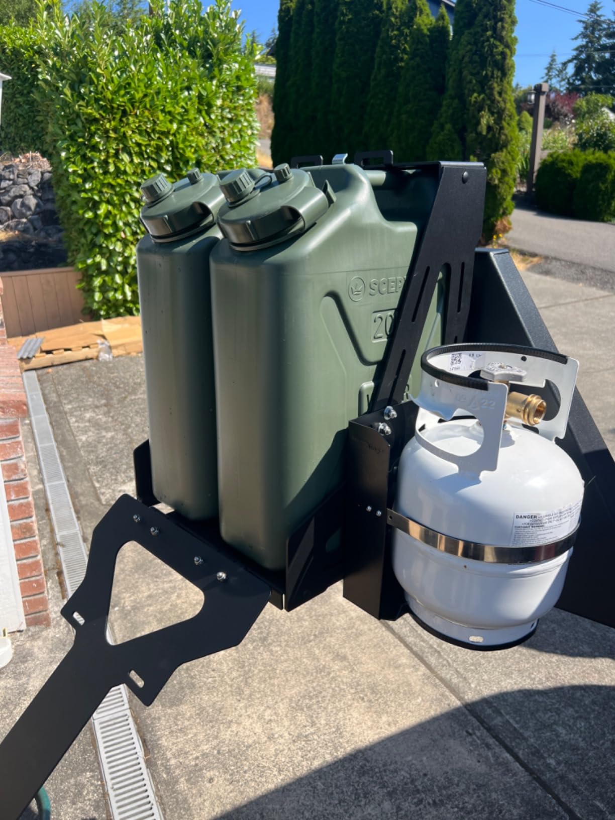 Scepter 5 Gallon Military BPA Free Water Container, Food Grade Water Jug for Camping and Emergency Storage - (20 Litre), Green customer photo 2