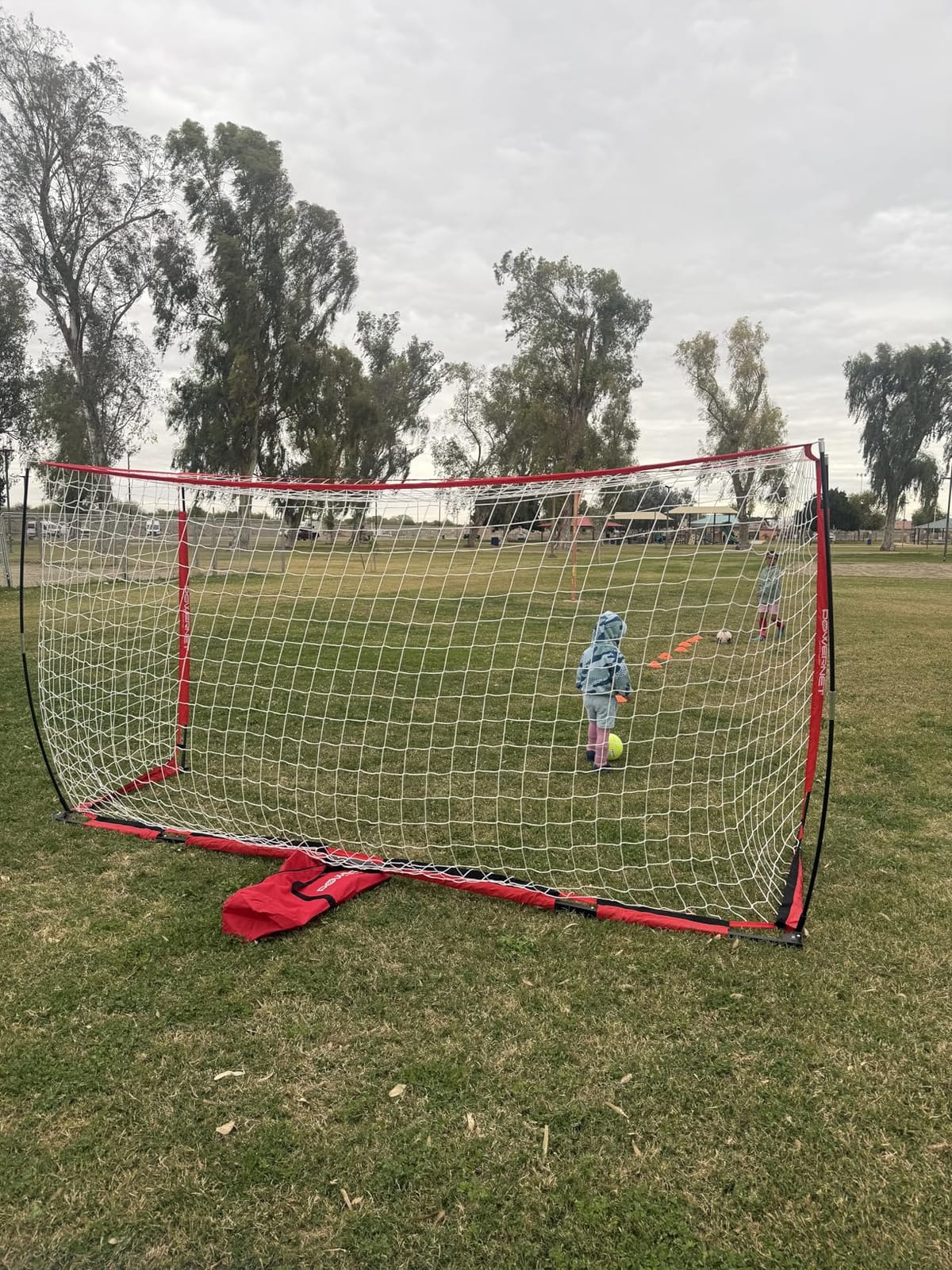 PowerNet Soccer Goal for Backyard, 3Mx2M / 6x4 / 8x4 / 12x6 / 14x7 /18.5x6.5 / 21x7 / 24 x 8 Portable Soccer Net, Sports & Outdoors Training Equipment, Quick Setup 1 Goal & Zipper Storage Bag customer photo 2