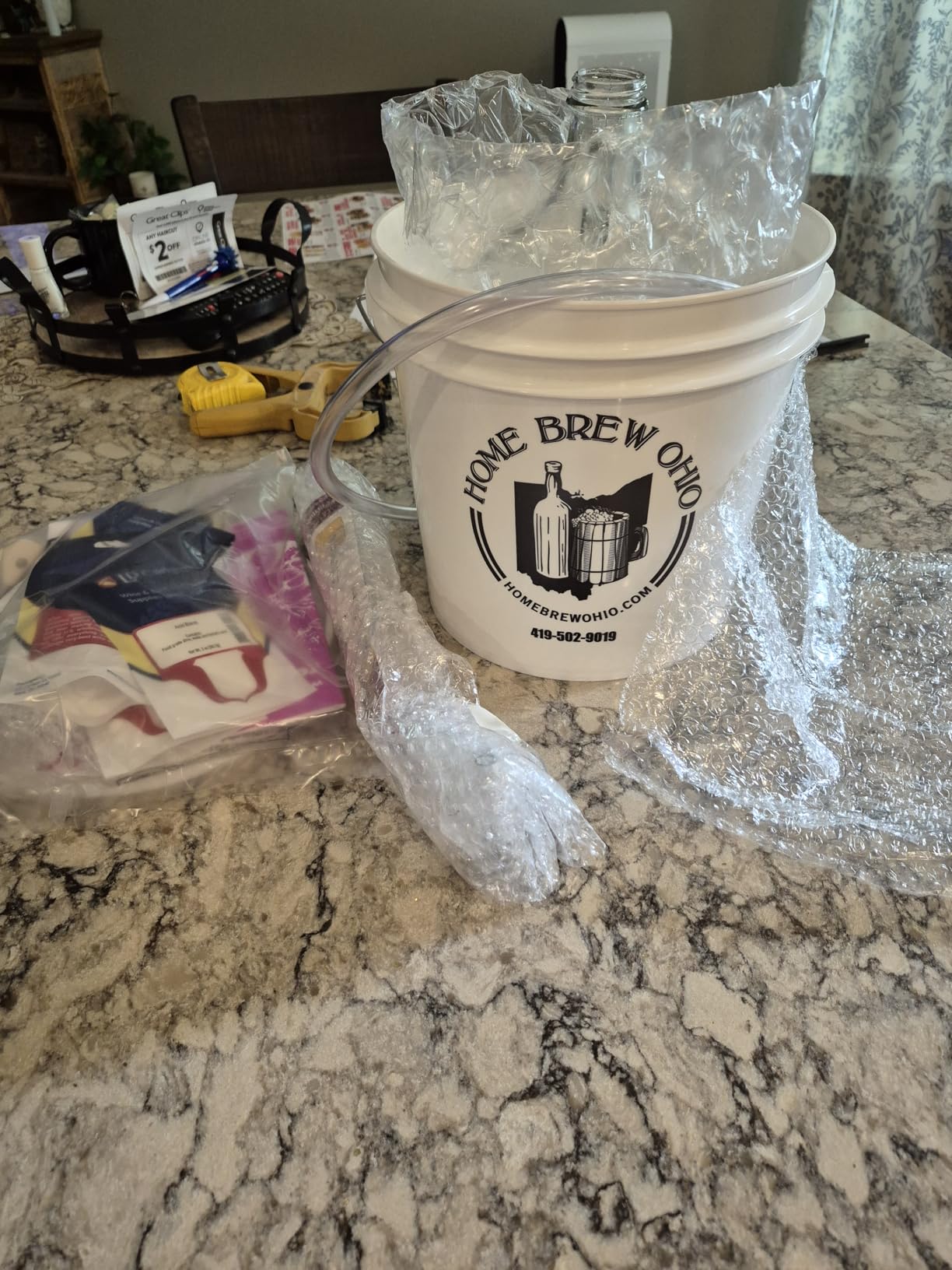 Home Brew Ohio Upgraded 1 Gallon Wine from Fruit Kit - Includes Mini Auto-Siphon customer photo 2