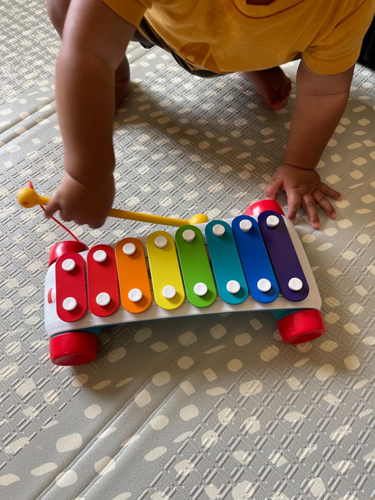 Fisher-Price Toddler Pull Toy, Classic Xylophone Pretend Musical Instrument with Mallet for Preschool Kids Ages 18+ Months customer photo 2