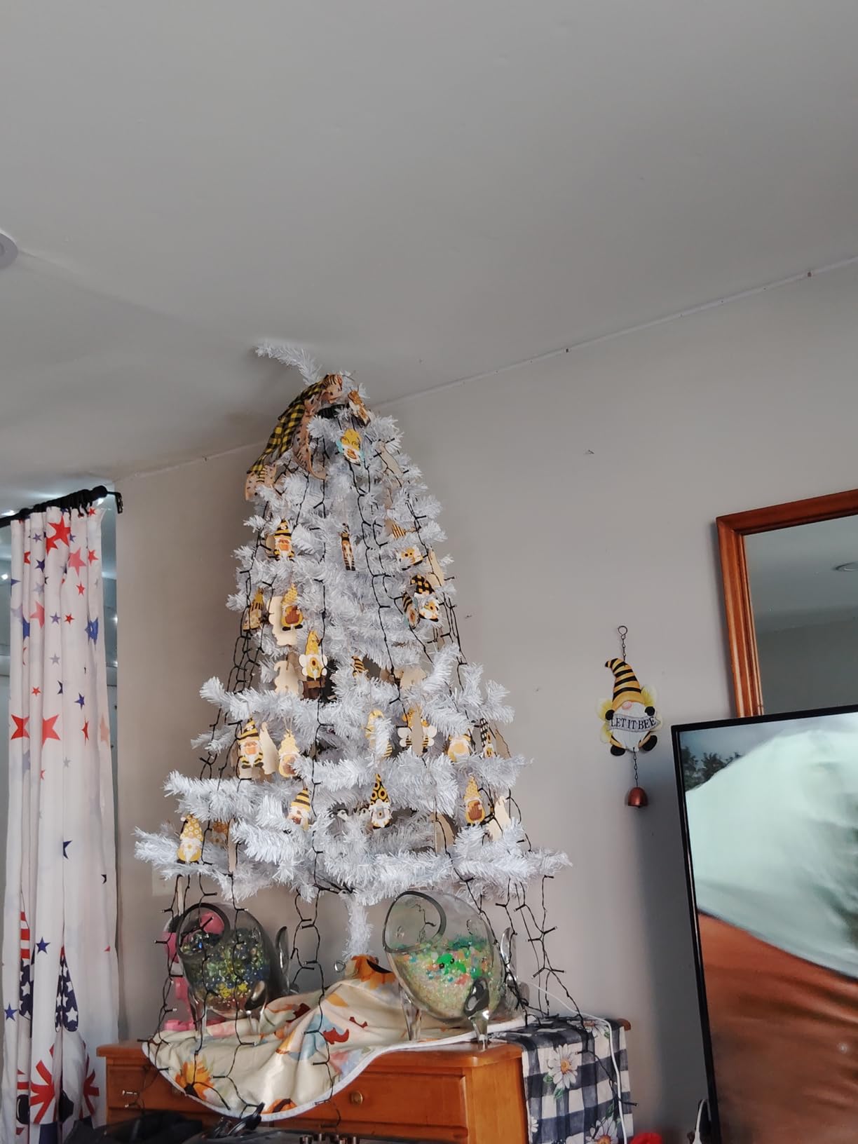 Best Choice Products Artificial Christmas Tree, 6ft Premium Unlit Hinged Design, Dense Branches Realistic Holiday Décor w/Easy Assembly, Base customer photo 2