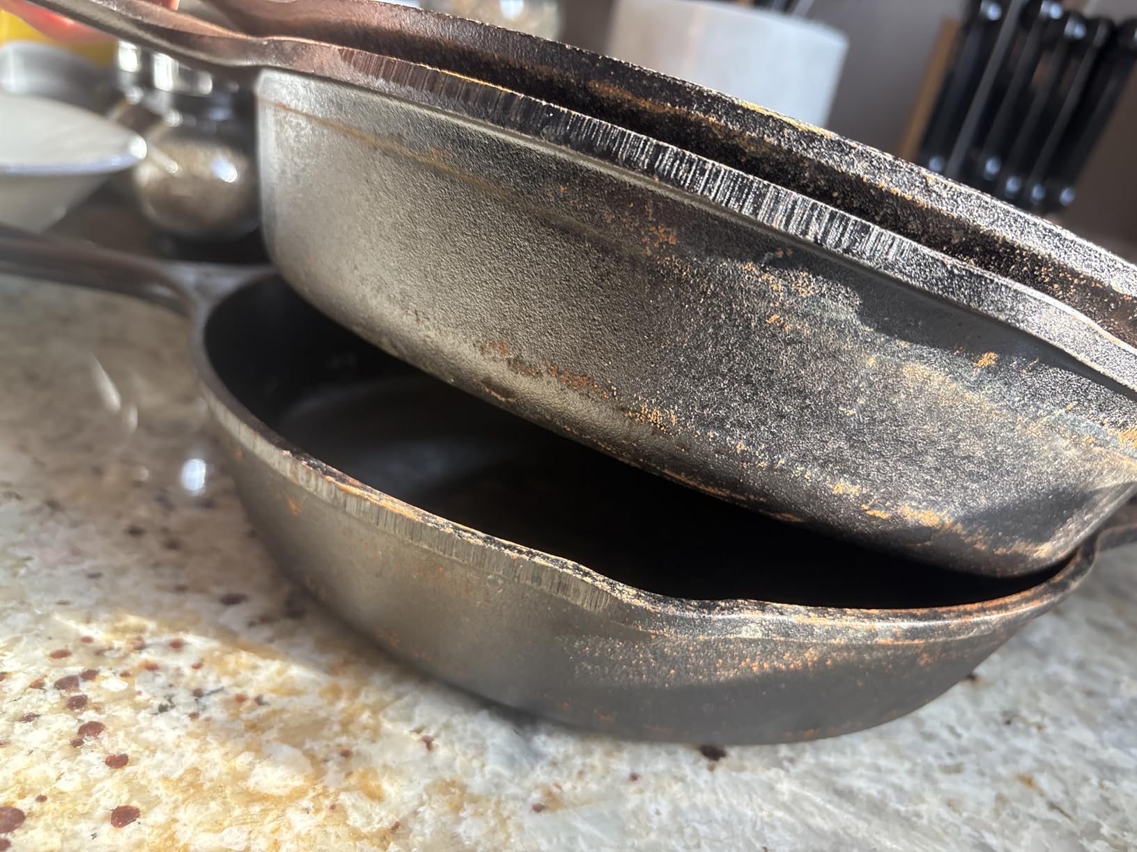 Lodge Cast Iron 7-Piece Set, PFAS-Free Pre-Seasoned Kitchen Essentials | Includes Skillets, Griddle & Dutch Oven for Non-Toxic Everyday Cooking, Made in USA customer photo 2