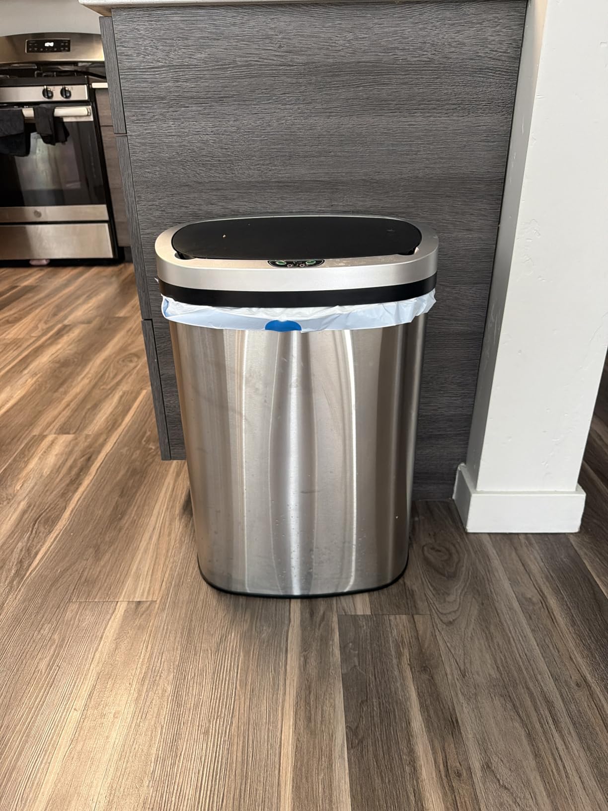 BestOffice 13 Gallon Stainless Steel Trash Can with Lid | Steel customer photo 2