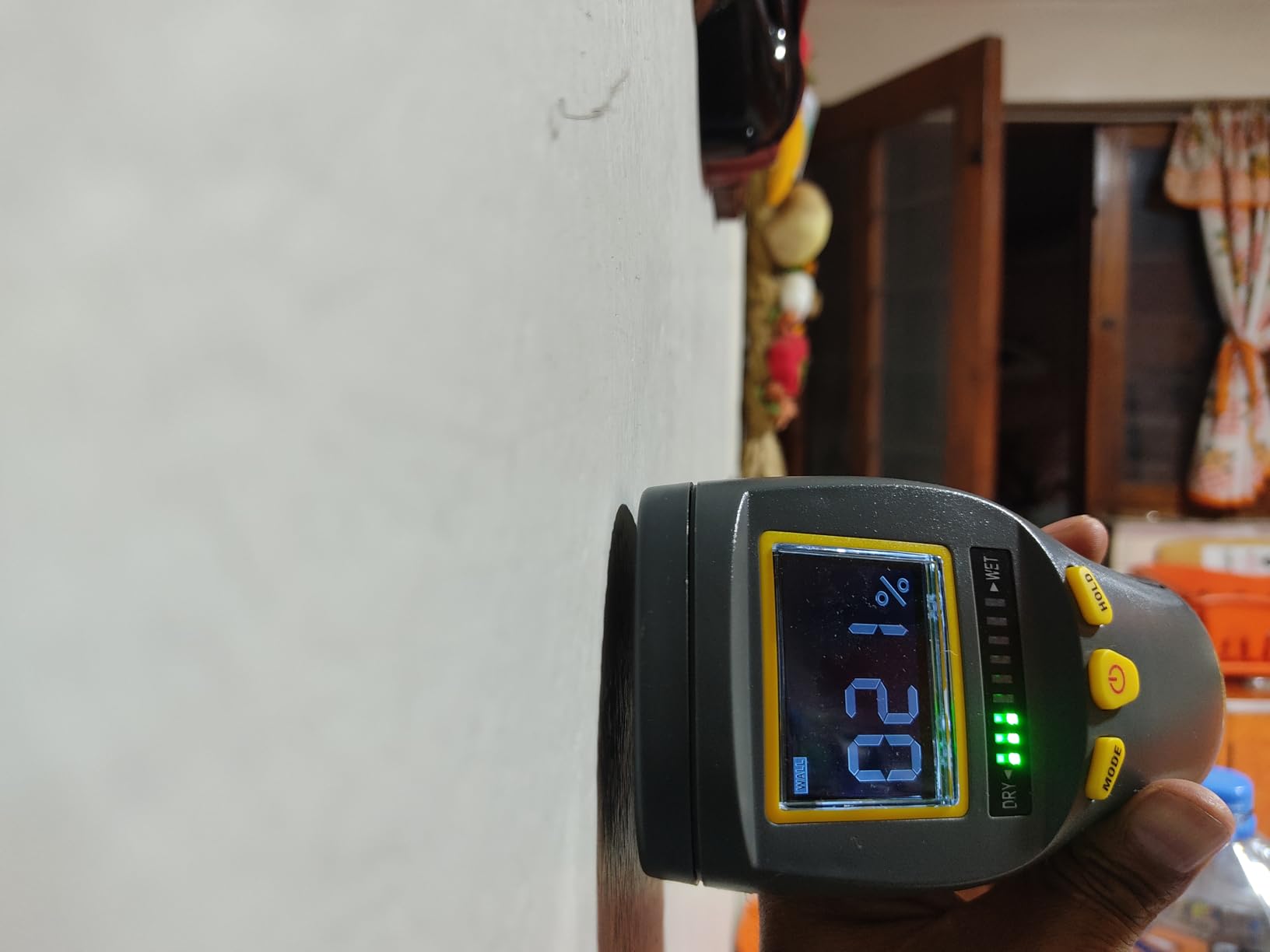 General Tools MM8 Pinless Moisture Meter for Wood, Walls & Mold Detection | Non-invasive wood moisture meter for walls, drywall & lumber customer photo 2