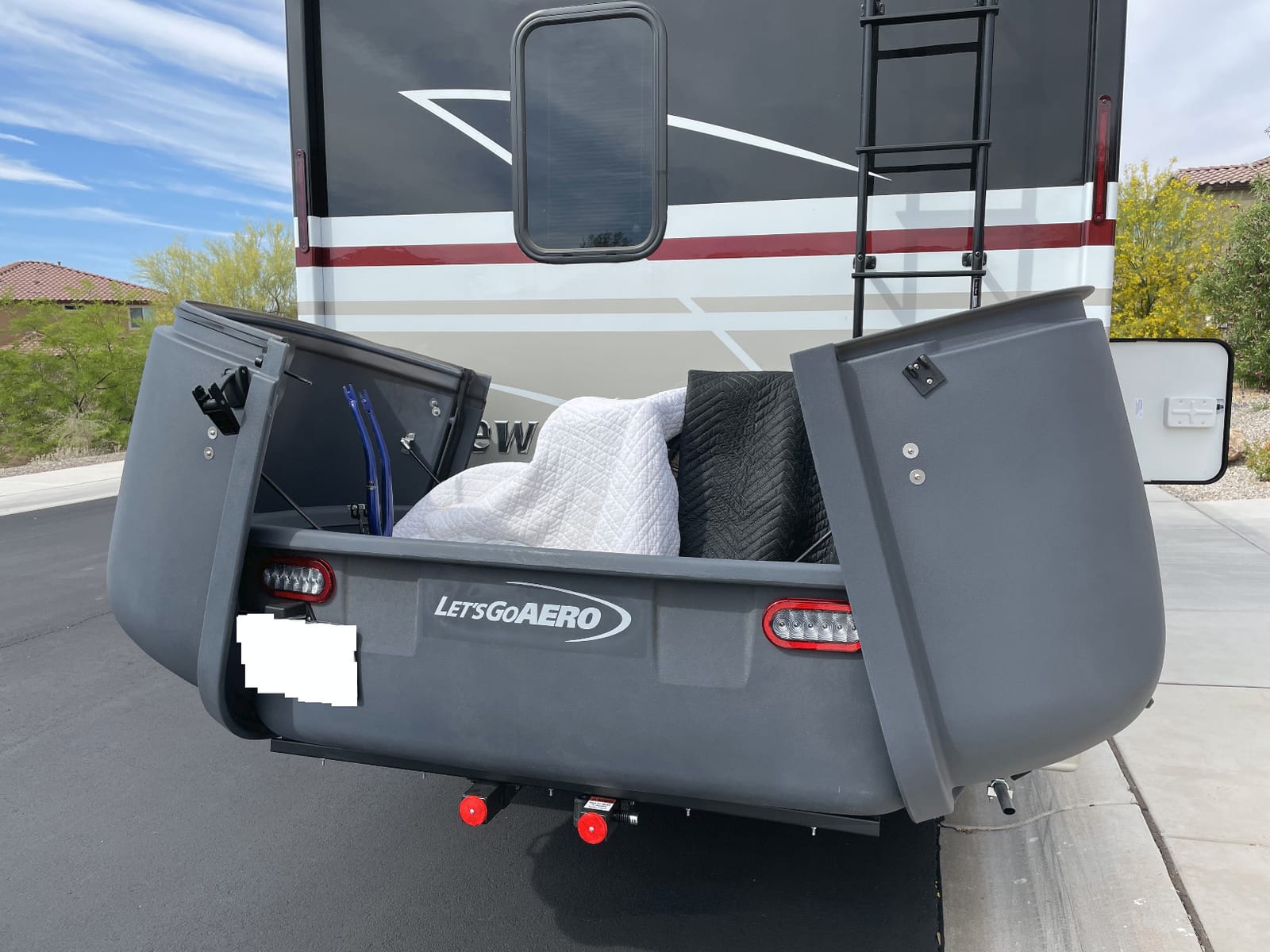 Let's Go Aero GearSpace Slideout Hitch Cargo Carrier - Dark Gray customer photo 1