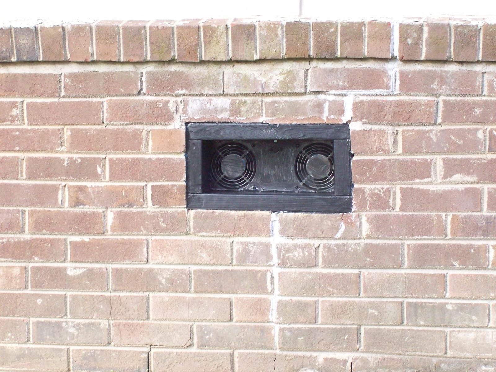 Elite-Air FAT2 220 CFM Dual Fan Crawl Space Ventilator with Dehumidistat customer photo 2