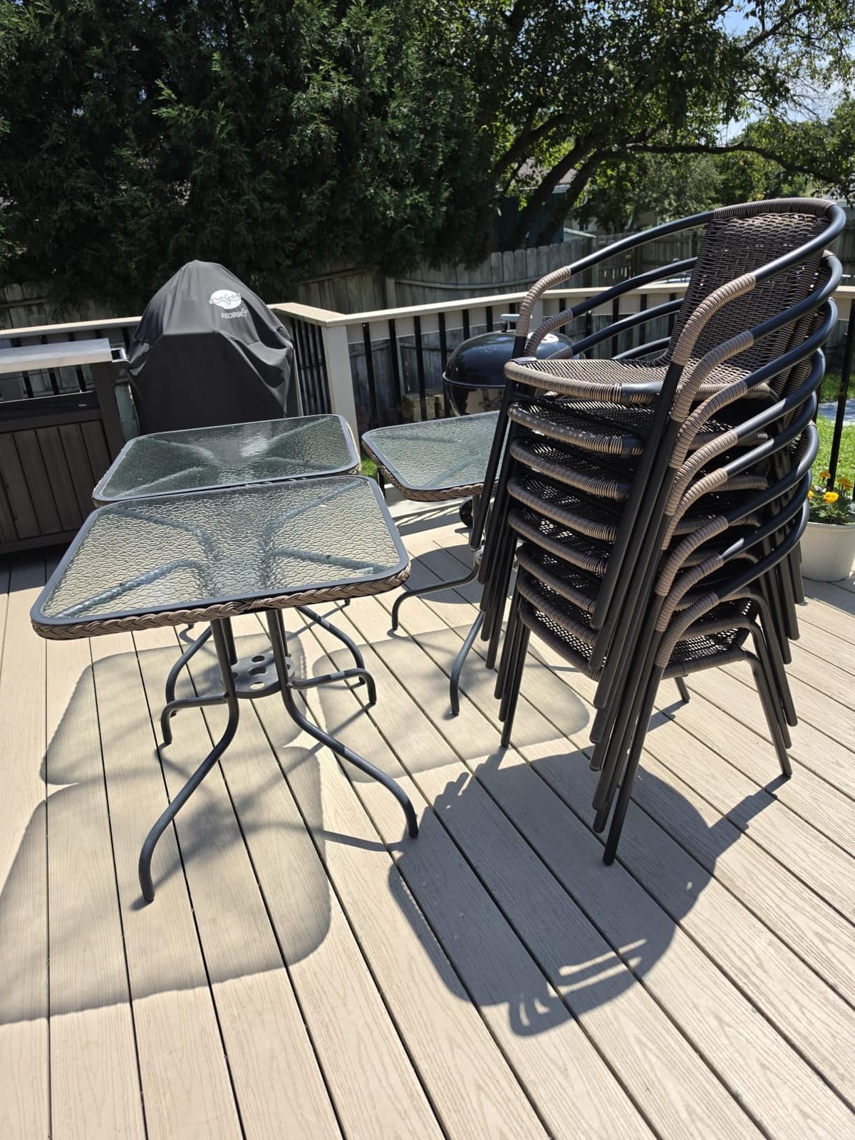 Flash Furniture Lila Modern Rattan Indoor/Outdoor Stackable Dining Chairs, Stacking Rattan Bistro Chairs for Patio or Restaurant, Set of 4, Brown customer photo 2