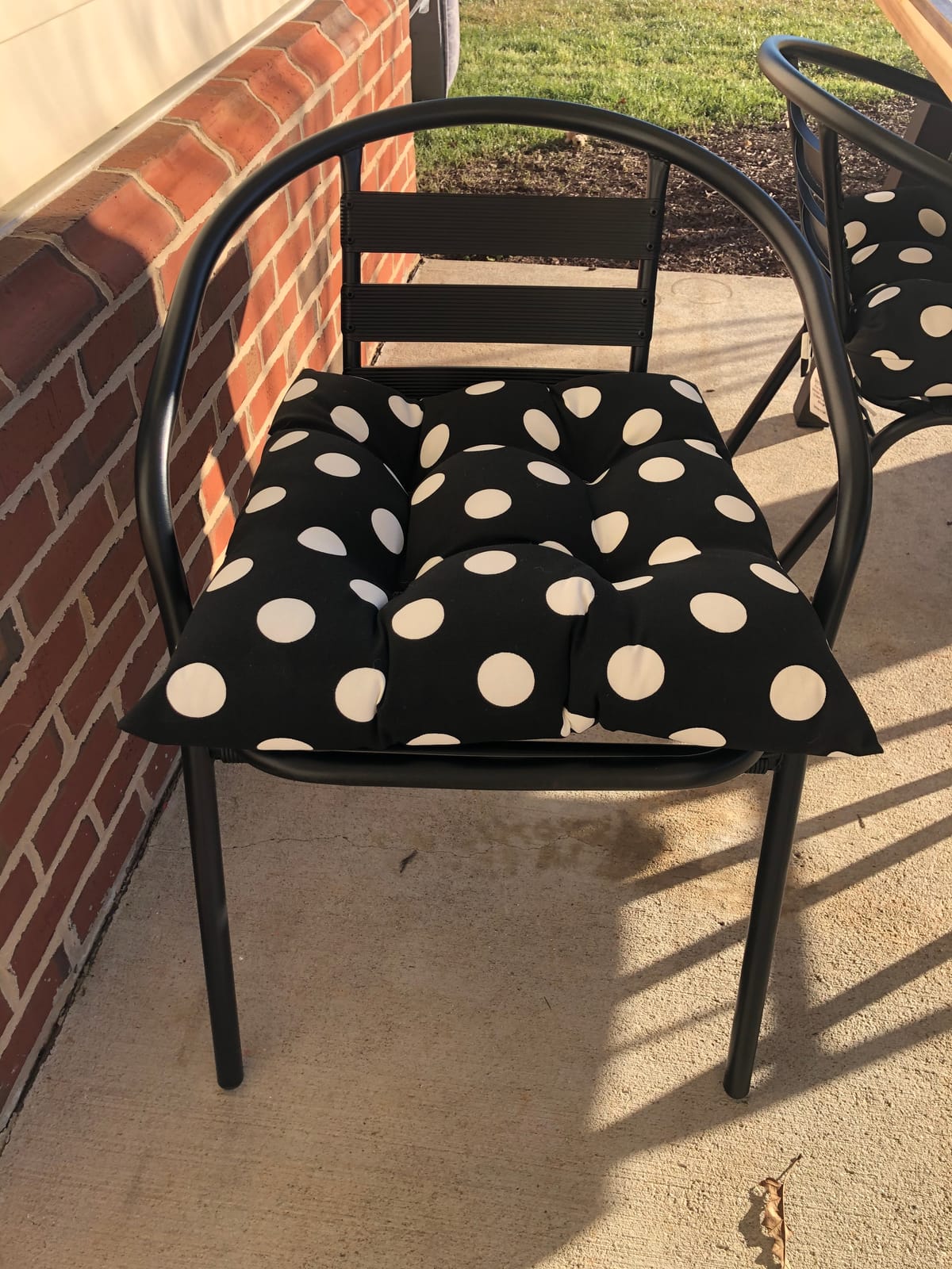 Flash Furniture Aluminum Slat Back Stacking Outdoor Restaurant Chairs, Modern Stackable Patio Chairs for Restaurants, Set of 4, Black customer photo 2