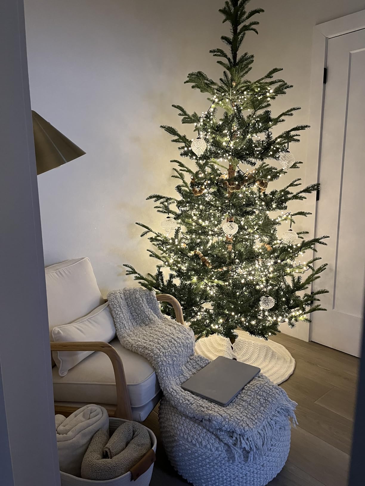 National Tree Company 7.5ft Unlit Norwegian Spruce Artificial Christmas Tree | 1,325 Tips, Includes Stand, Green customer photo 2