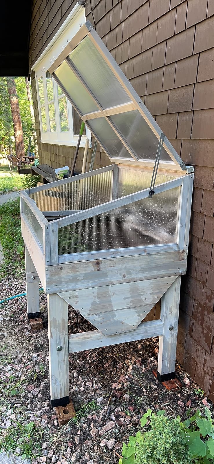 VegTrug Classic Cold Frame, Durable and Spacious Wooden Frame, Ideal Gardening Accessories, Natural, 1m customer photo 2