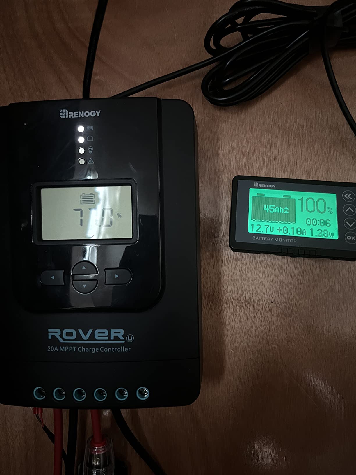 Renogy Solar Charge Controller Rover 20A 12V24V Auto DC Input MPPT Charge Controllers for Solar Panels Adjustable LCD for Gel Sealed Flooded Lithium Batteries | 95V PV input, AGM/Gel/Flooded (auto), Li (manual), MPPT 99% tracking,overcharge/short protection, negative ground, for RVs customer photo 2