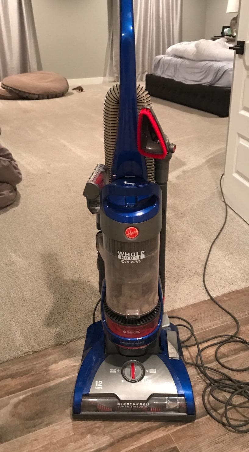Hoover WindTunnel 2 Whole House Rewind Bagless Vacuum Cleaner | Corded Upright Vac, HEPA Media Filtration, Blocks Allergens and Absorbs Odors, Corded Vacuum Cleaners for Home Use customer photo 1