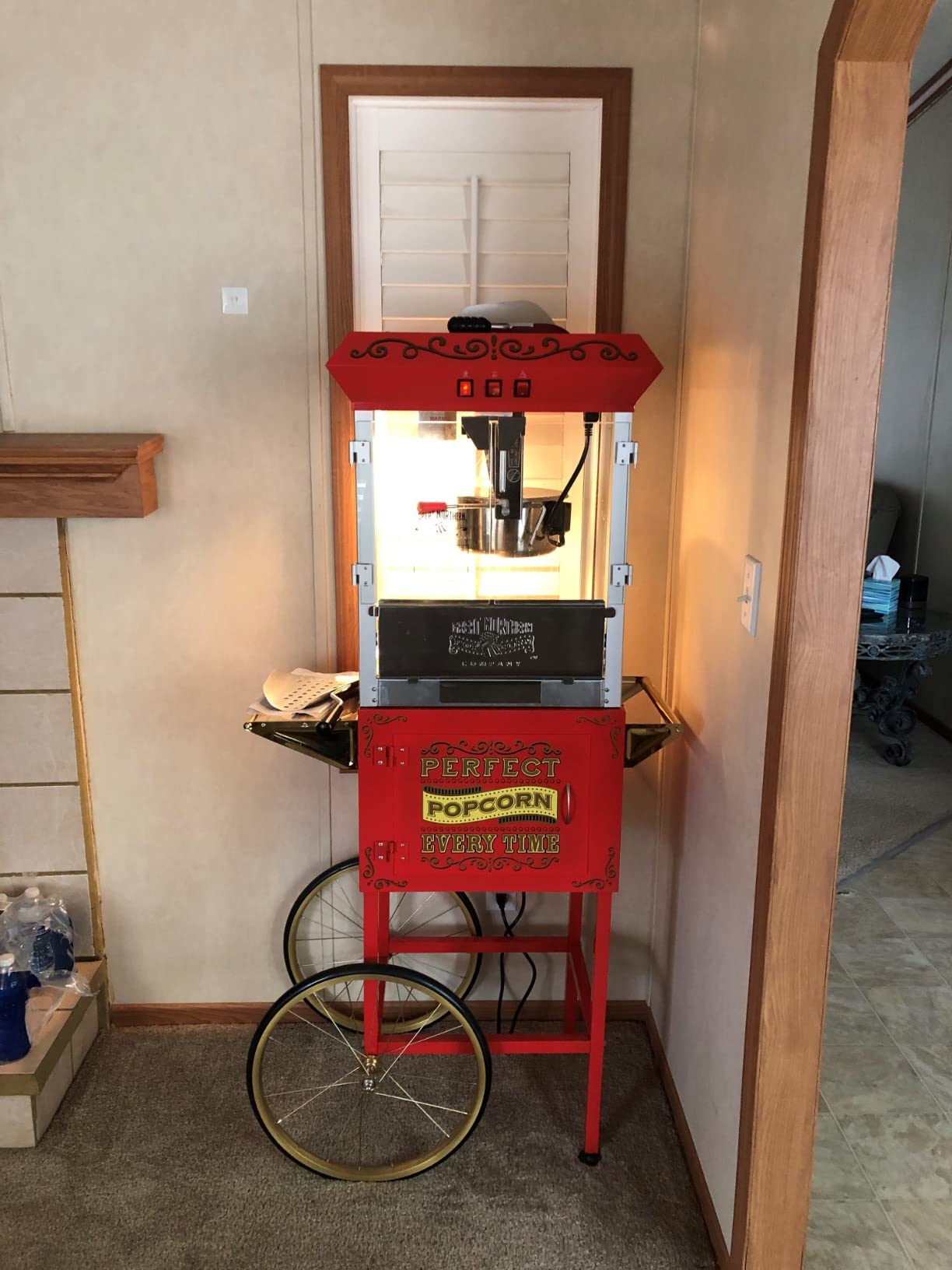 Great Northern Popcorn Company 5995 10 oz. Perfect Popper Popcorn Machine with Cart - Red | Vintage Style Popcorn Maker Machine with Stainless-Steel Kettle, Detachable Cart, Warming Light, and Accessories customer photo 2