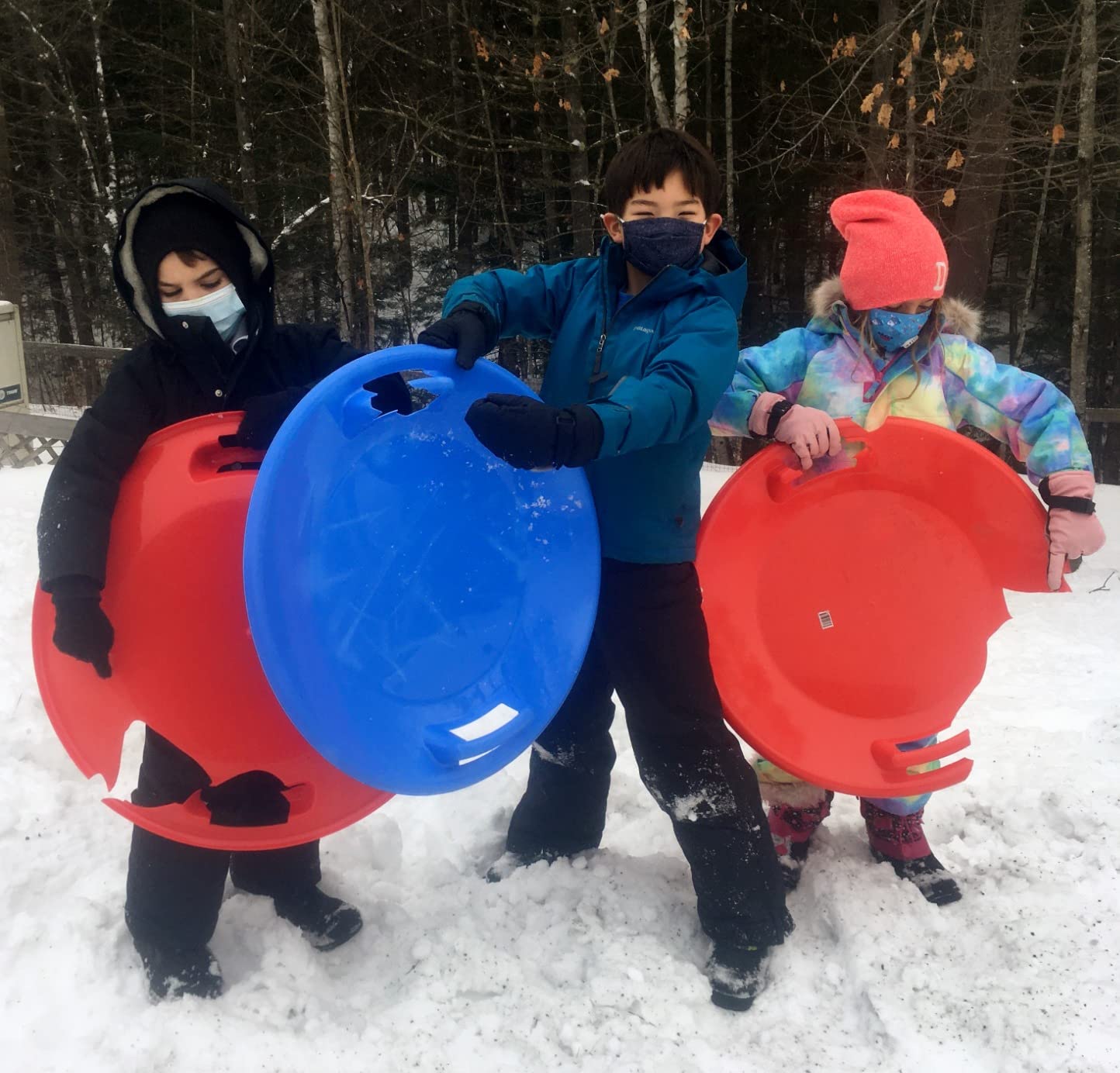 Slippery Racer Heavy-Duty Cold Resistant Downhill Pro Adults and Kids Plastic Outdoor Winter Saucer Disc Snow Sled with Handles customer photo 1