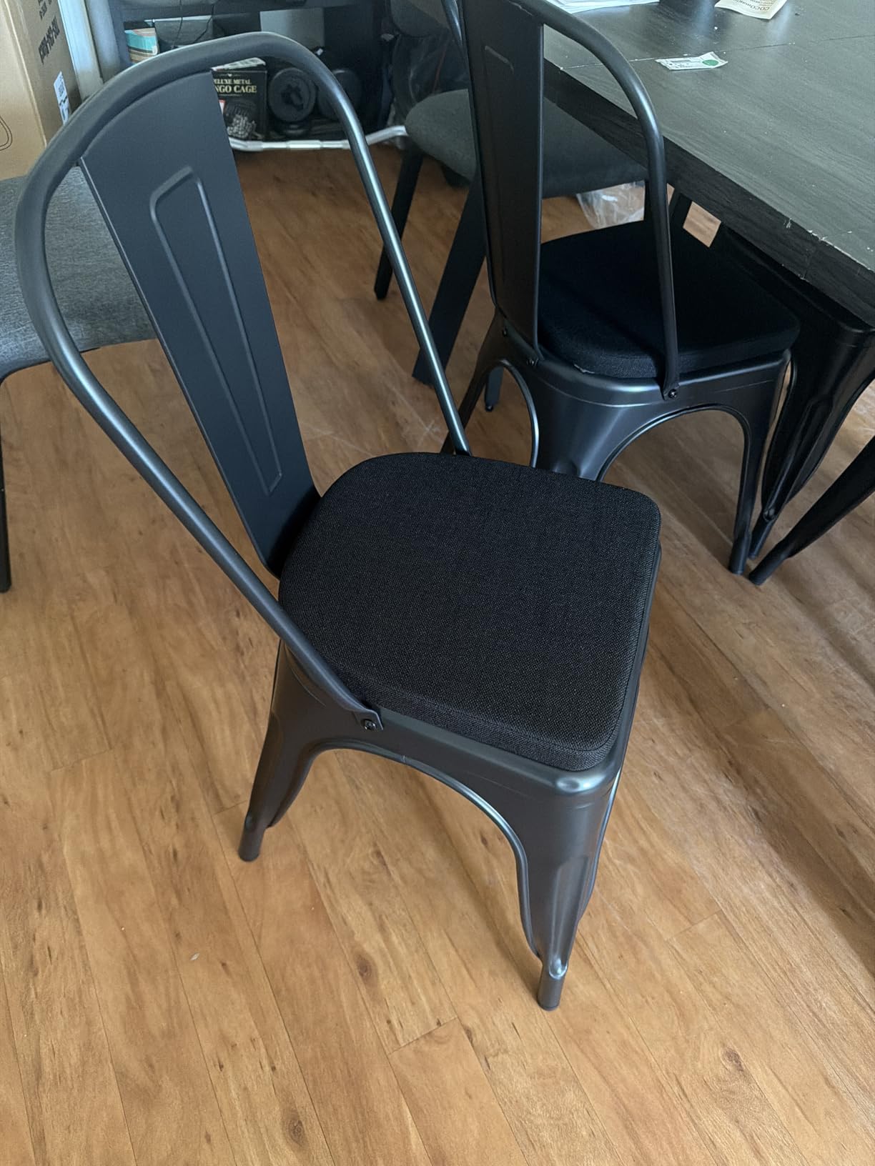 FDW Metal Dining Chairs Set of 4, Black, 330lbs Load, Stackable Tolix Side Chairs with Backrest, Non-Slip Feet, Indoor/Outdoor Use customer photo 2