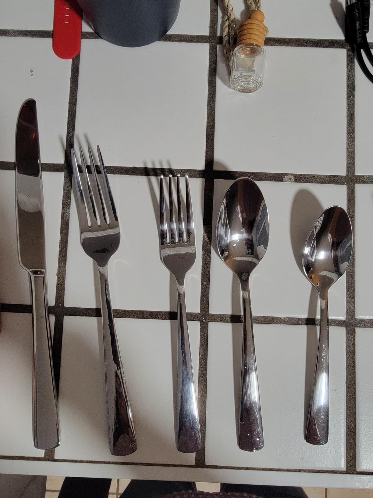 Silverware Set for 8, 45 Piece Stainless Steel Kitchen Utensils Cutlery Set | Gift Package for Wedding Housewarming, Heavy-Duty Steak Knife Fork and Spoon, Dishwasher Safe, Ergonomic Design, Flatware Set customer photo 1