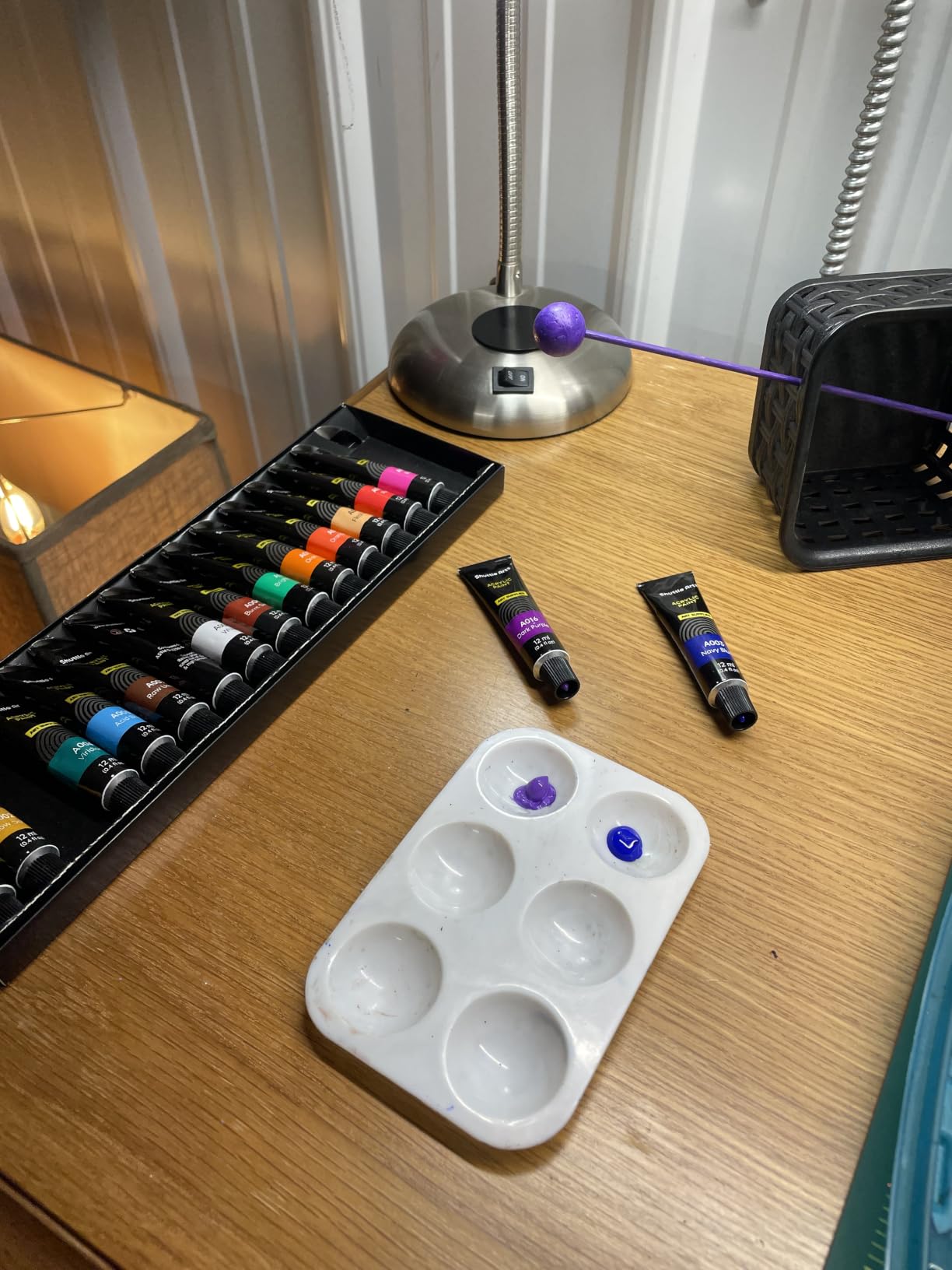 Shuttle Art Acrylic Paint Set, 16 x 12ml Tubes, Artist Quality Non Toxic Rich Pigments customer photo 1