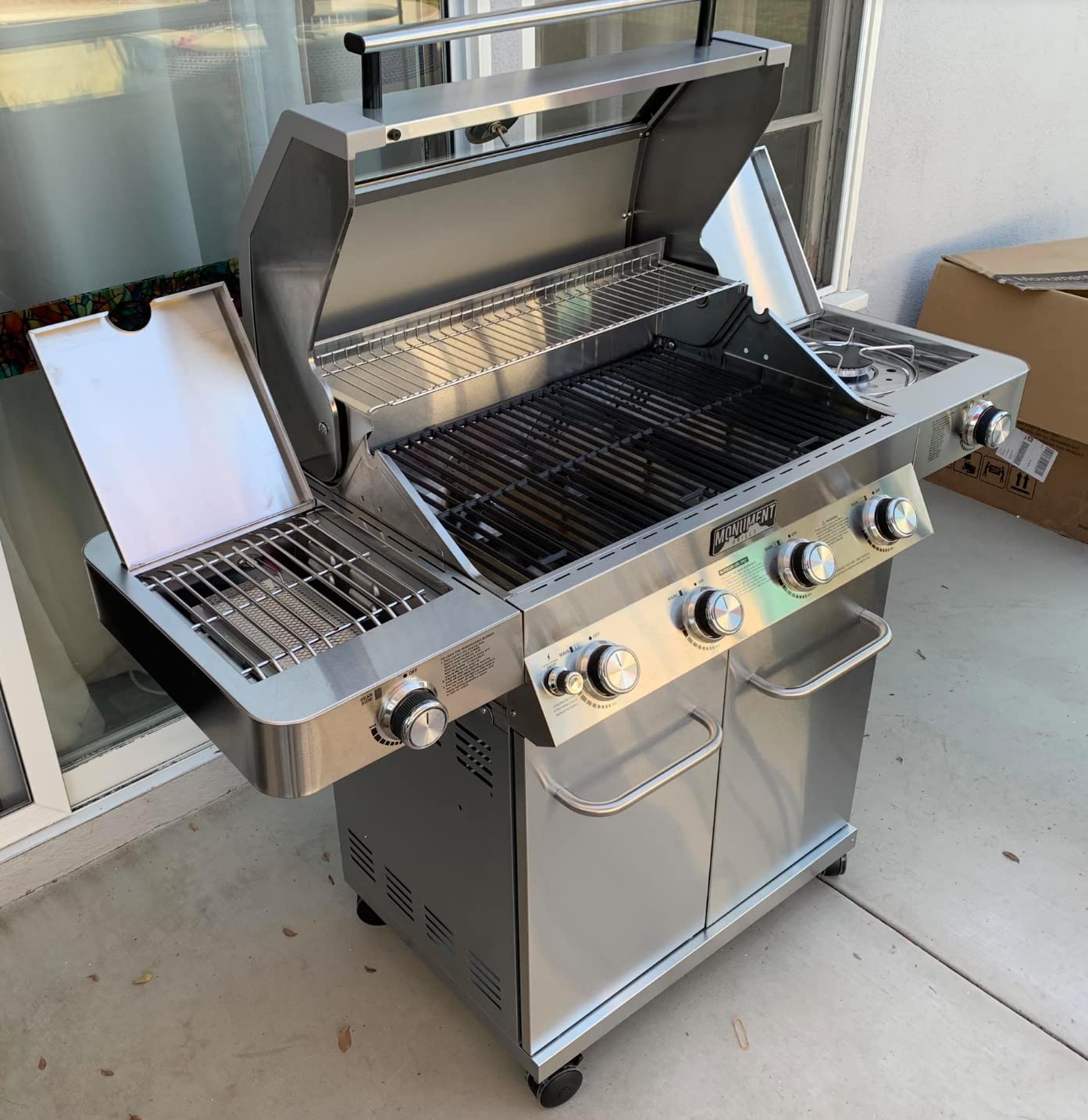 Monument Grills Larger 4+2 Burner Propane Gas Grills Stainless Steel Cabinet Style with Clearview Lid, Knob Controls, Built-In Thermometer, Infrared Side Sear Burners & Side Burners customer photo 2