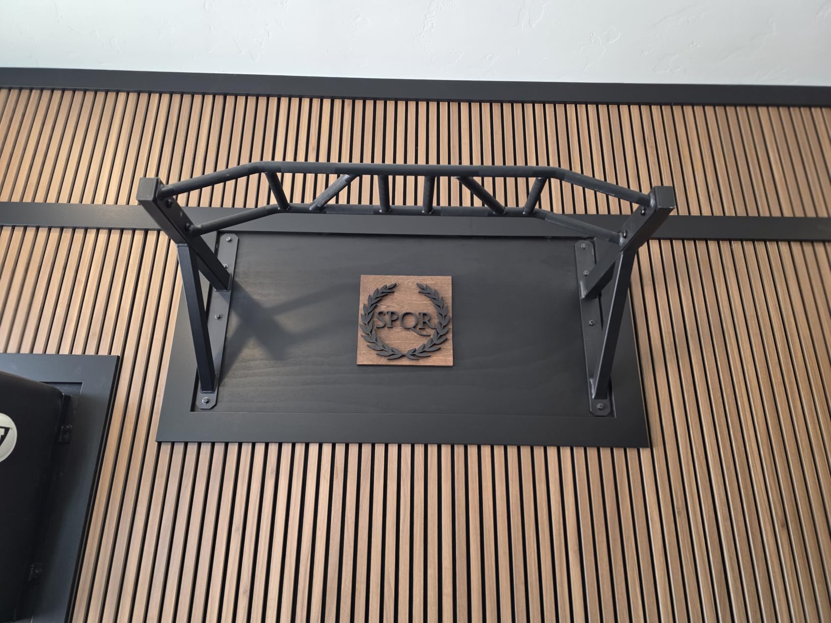 XMARK Commercial Wall Mounted Multi Grip Pull Up Bar Ranked Number 1 Men's Health customer photo 1
