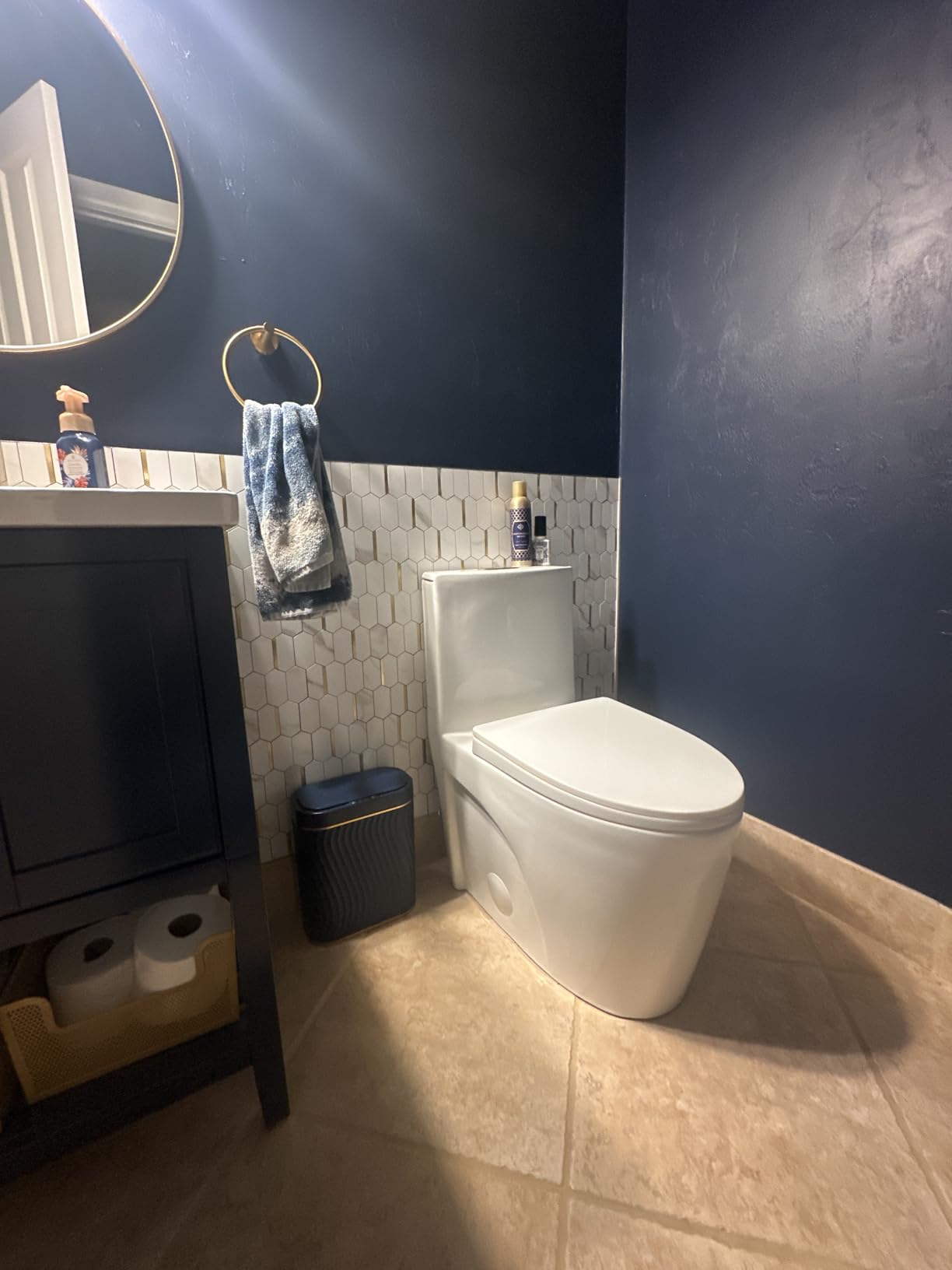 St. Tropez Comfort Height One-Piece Elongated Toilet, Vortex Dual-Flush 1.1/1.6 GPF, White Hardware customer photo 2