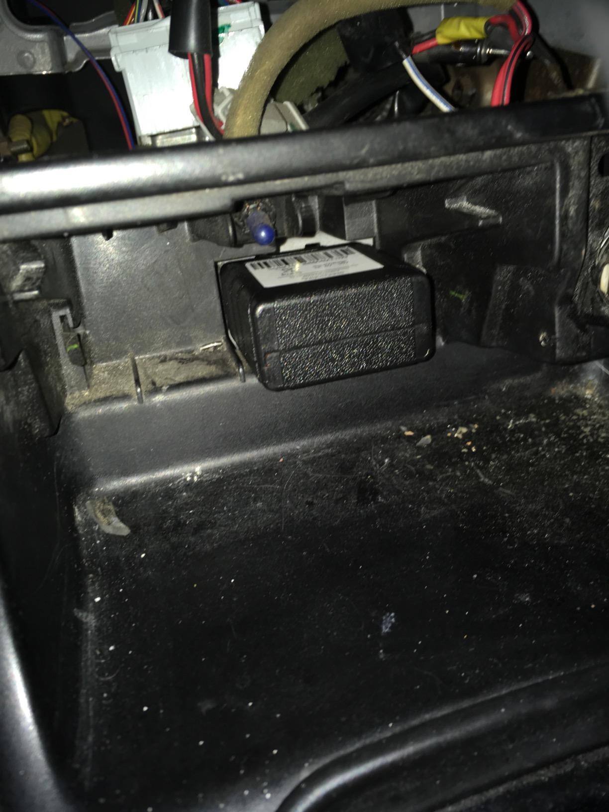 LandAirSea Sync GPS Tracker - 8.95 per month. Full Global Coverage. 4G LTE Real-Time Tracking for Vehicle, Asset, Fleet, and Elderly. customer photo 2