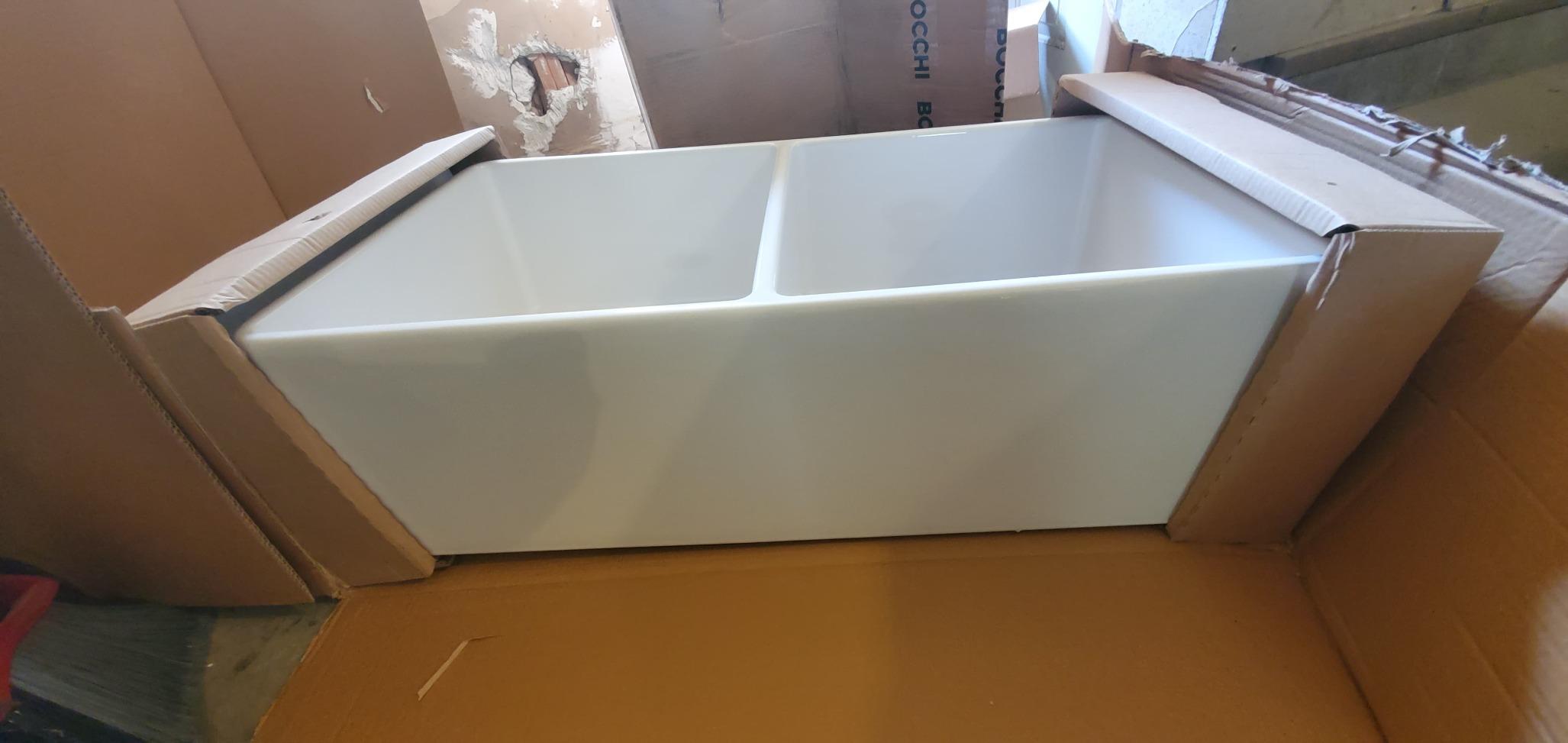 BOCCHI Classico Farmhouse Apron Front Fireclay 33 in. Double Bowl Kitchen Sink with Protective Bottom Grid and Strainer in White customer photo 2