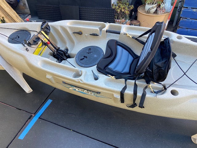 Ultra thick OceanMotion Ergo-Fit sit on top Kayak seat w/storage bag customer photo 2