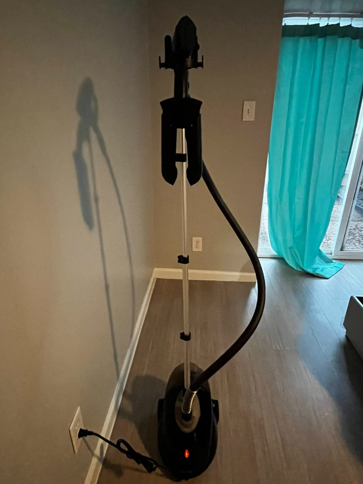 SALAV GS18-DJ Standing Garment Steamer with Roll Wheels for Easy Movement, 1.8L Water Tank for 1 Hour Continuous Steaming, Adjustable Pole for Storage, Includes Descaler Packet, 1500 watts customer photo 1