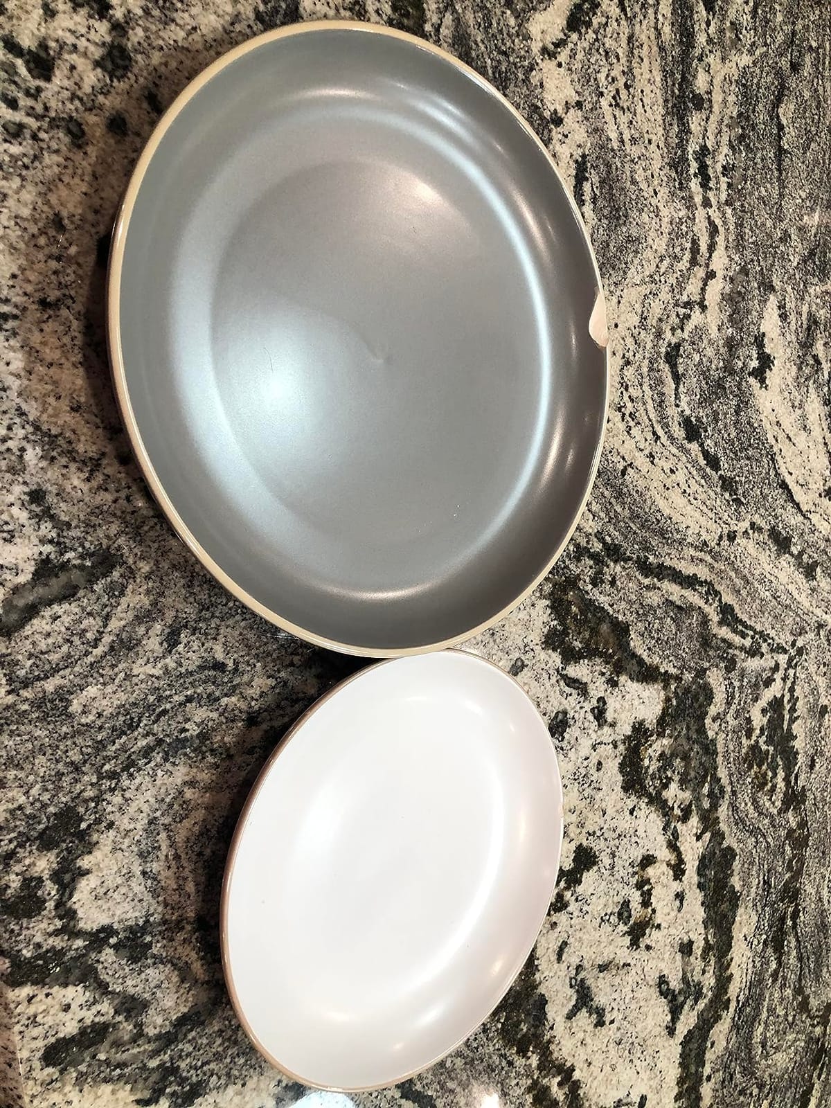 Gibson Home Rockaway 12-Piece Stoneware Dinnerware Set, Matte Finish, Service for 4, Modern Ceramic Plates and Bowls, Microwave & Dishwasher Safe - Soft Gray customer photo 2
