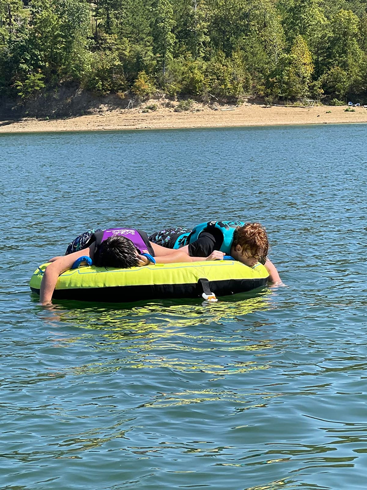 Airhead Comfort Shell Towable Tube for Boating, 1 - 4 Rider Inflatable Boat Tube for Water Tubing, Round Deck for Smooth Control, Neoprene Foam Covered Deck, Kwik-Connect, Speed Safety Valve customer photo 2
