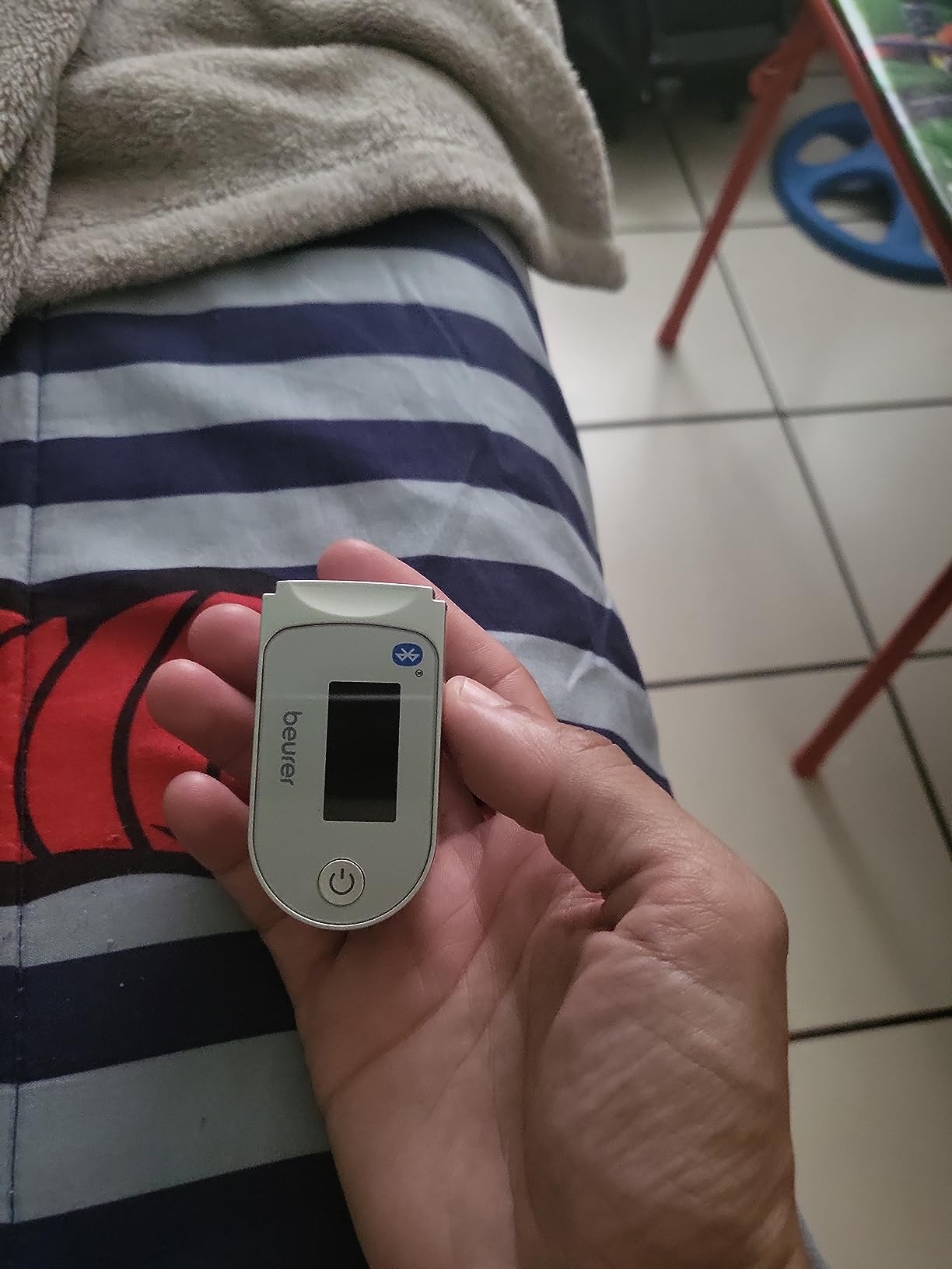 Beurer Bluetooth Digital Fingertip Pulse Oximeter, Blood Oxygen Saturation & Pulse Rate Monitor with Accessories customer photo 2